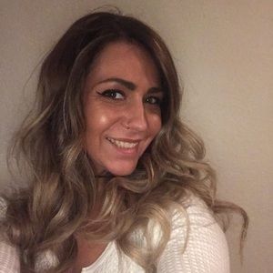 Meet your Posher, Candice